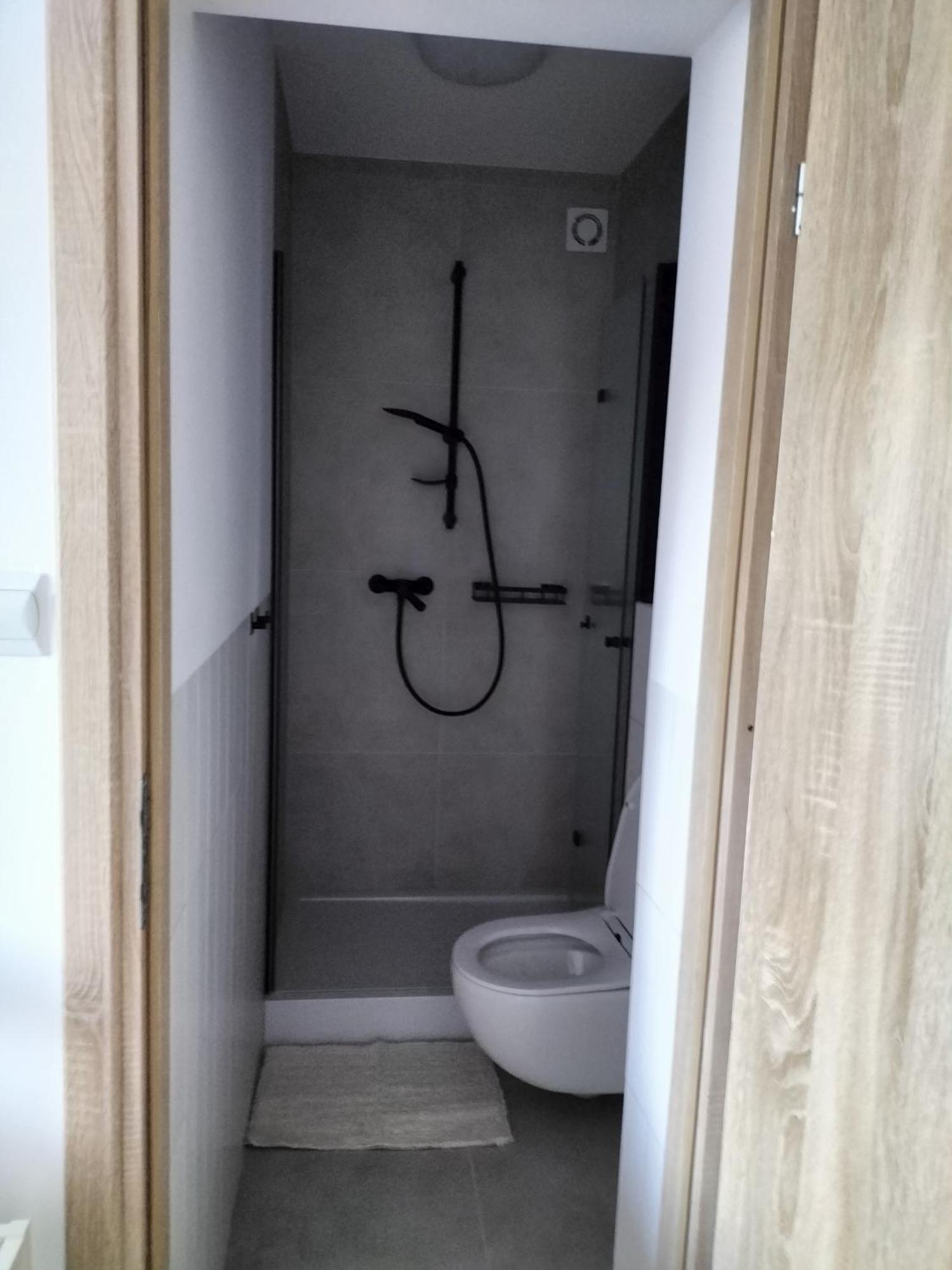 Appartement Pokoje U Bozeny à Ostrowo  Extérieur photo