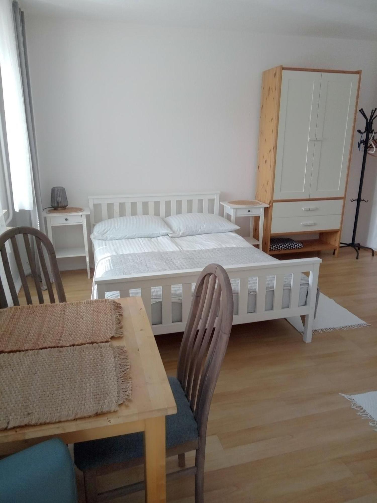 Appartement Pokoje U Bozeny à Ostrowo  Extérieur photo