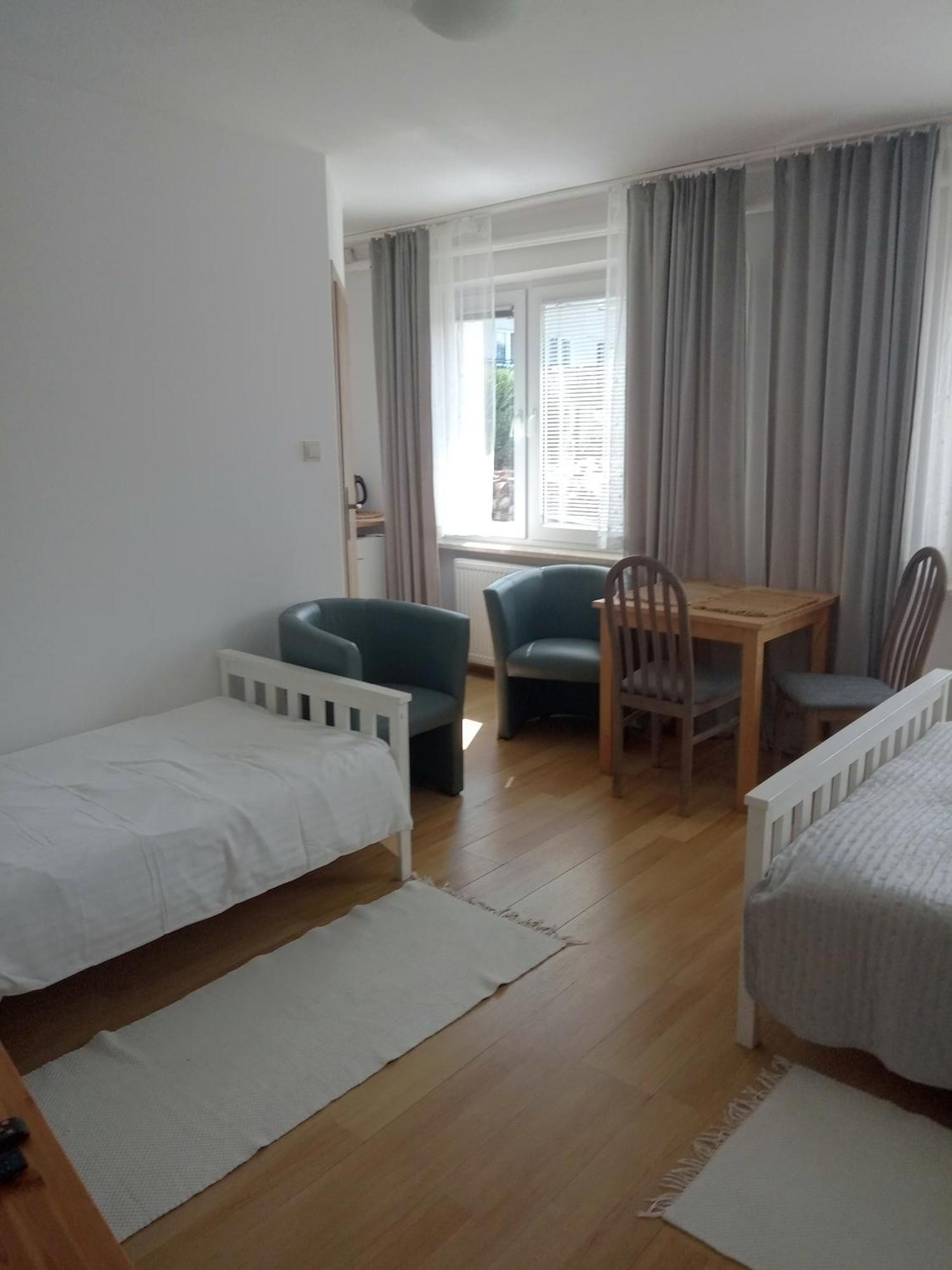 Appartement Pokoje U Bozeny à Ostrowo  Extérieur photo